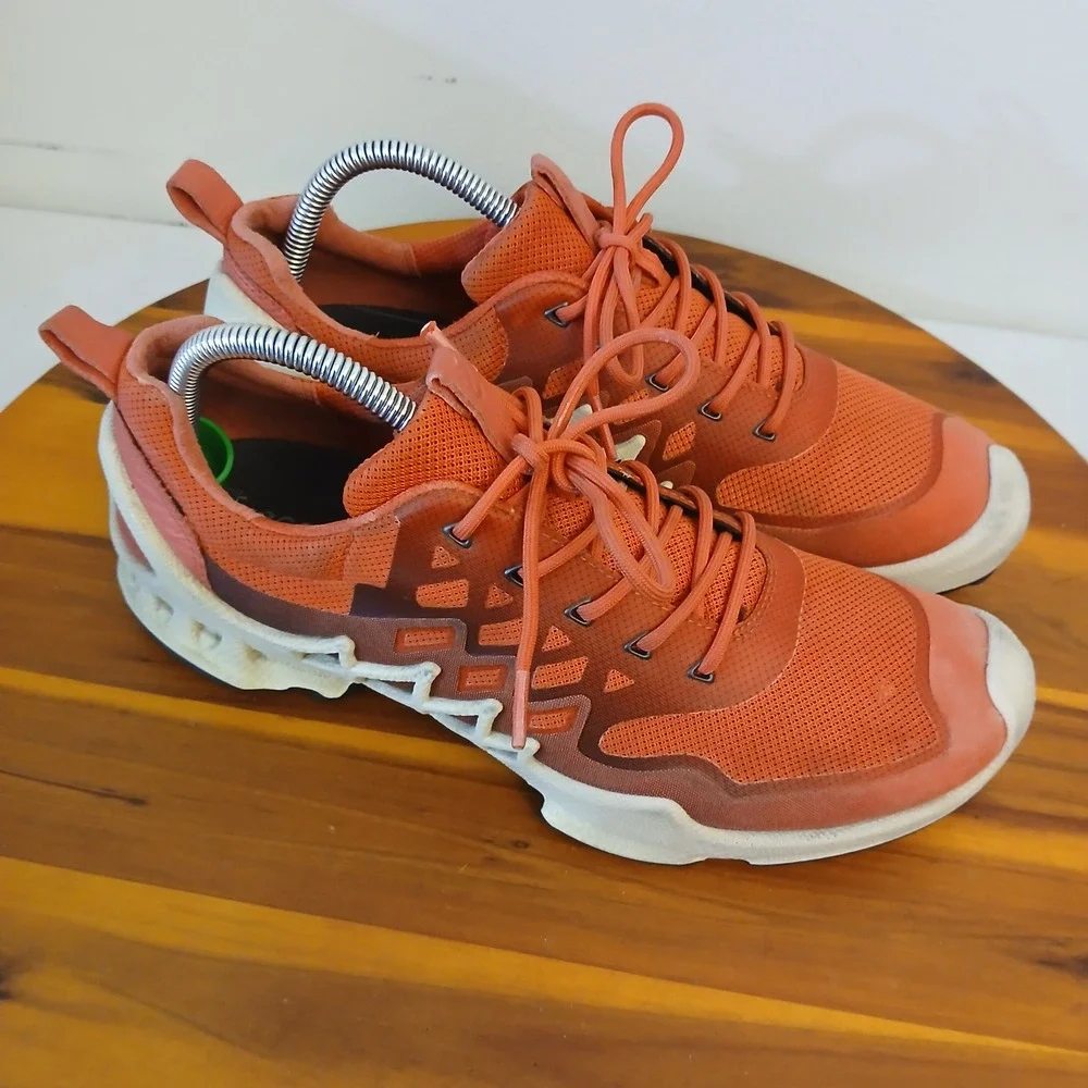 ECCO BIOM AEX Womens 10-10.5 Red Running Shoes Sneakers 80282352561